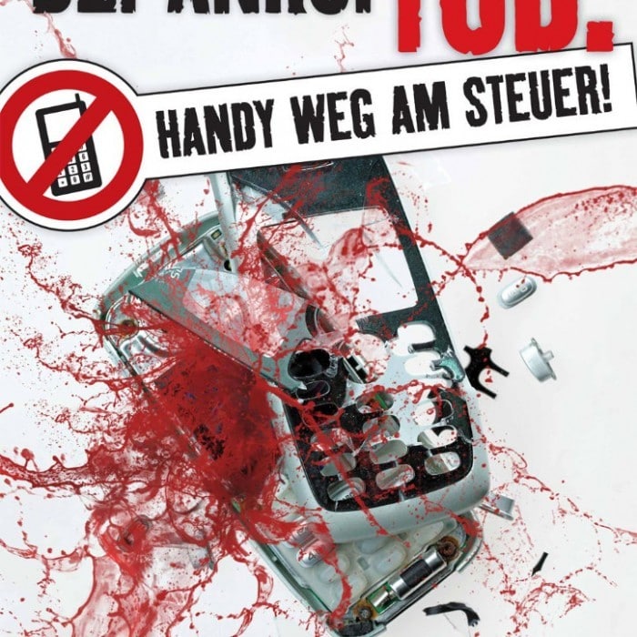 Verkehrssicherheitskampagne der Landesregierung Salzburg 2011: Plakat "Handy weg am Steuer"